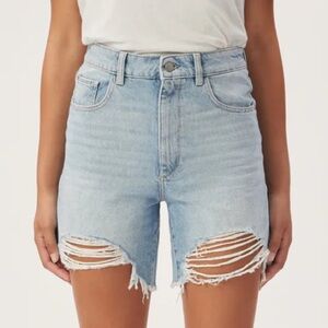 DL1961 Emilie Ultra High Rise Vintage 6.5" Fountain Blue Distressed Short NWT 29